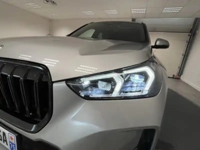 Bmw X1 sdrive18i 136ch m sport — photo 11