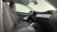 Audi Q3 35 TDI 150ch Design S tronic 7 — photo 15