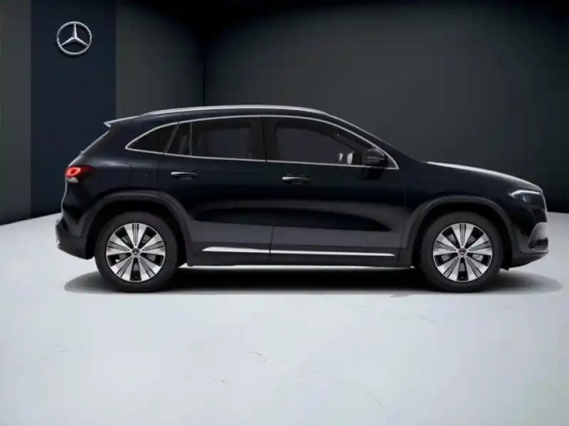 Mercedes Eqa 250 business line — photo 6