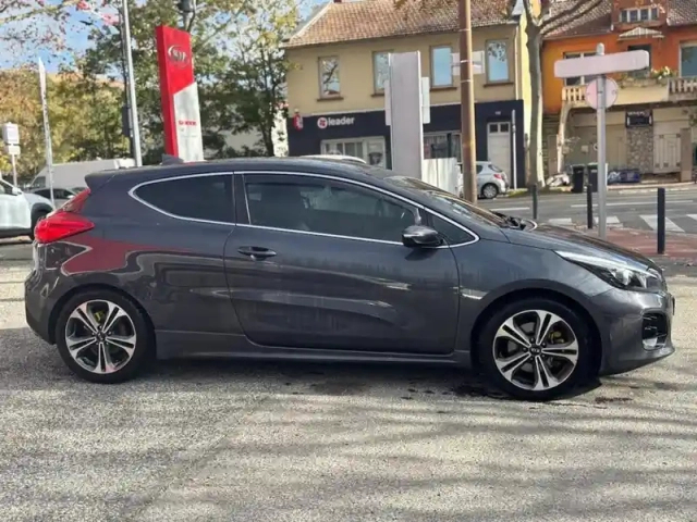 Kia Proceed pro_cee''d coupé 1.0 t-gdi 120 ch isg gt line — photo 5