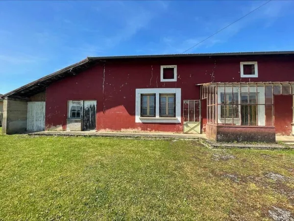 Maison 1 pièce 64 m²
