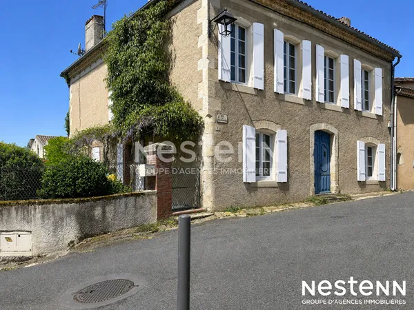 A vendre Maison Pessan 202 m2 habitable avec jardin
