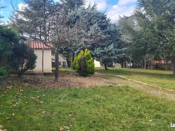 Terrain 1 501 m² Chateauneuf