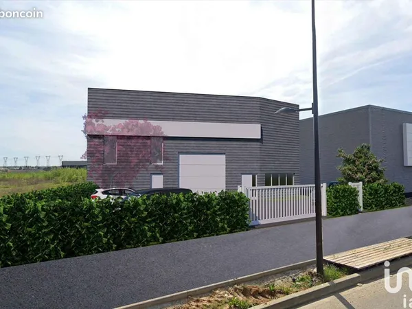 Local 739 m² VILLEJUST