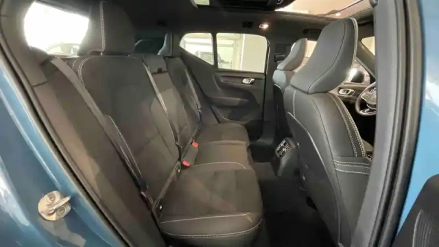 Volvo Xc40 t4 recharge 129+82 ch dct7 — photo 54