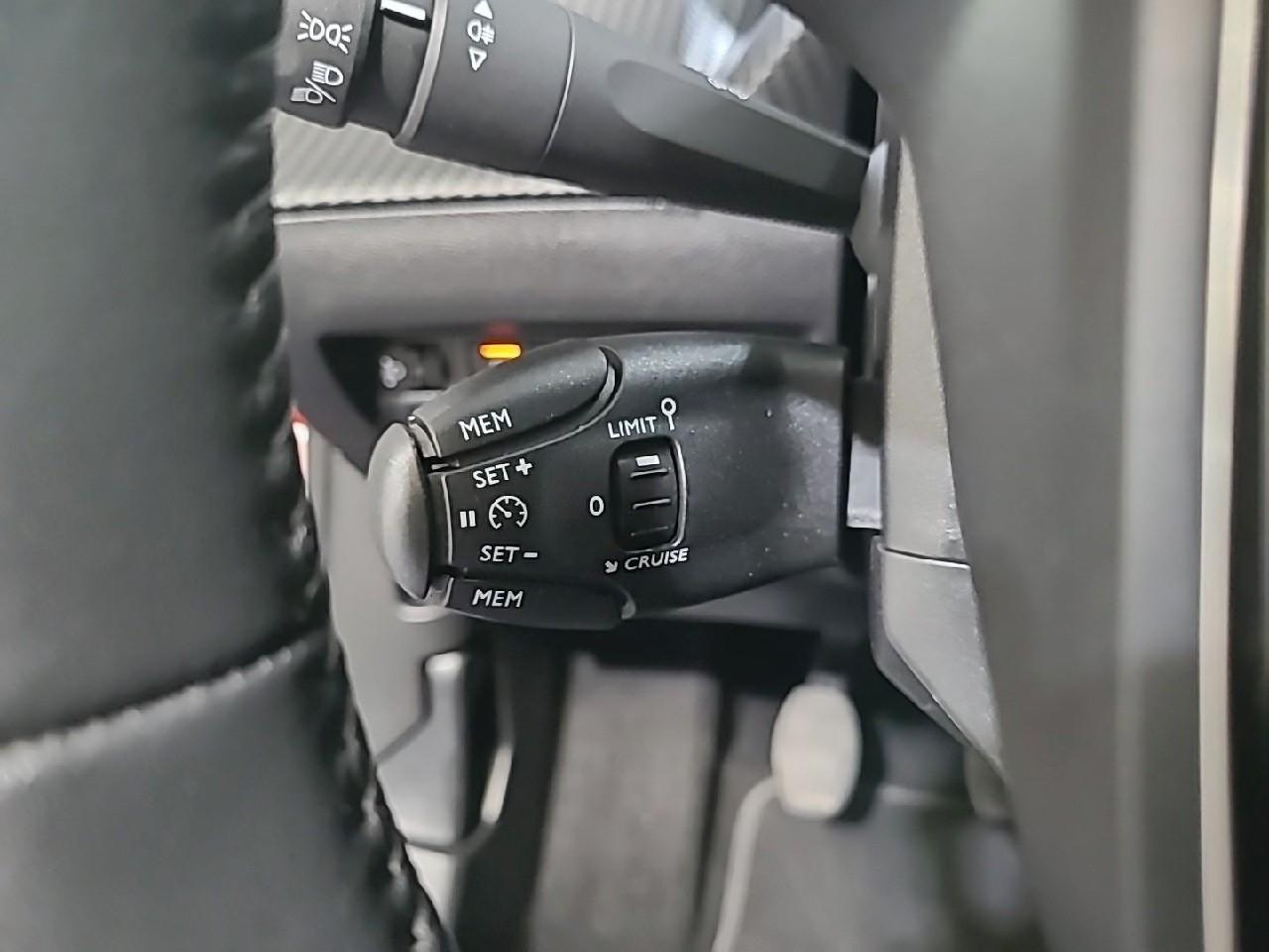 Peugeot 2008 puretech 100 s&s bvm6 style — photo 23