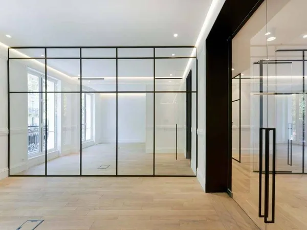 Bureaux 205 m²