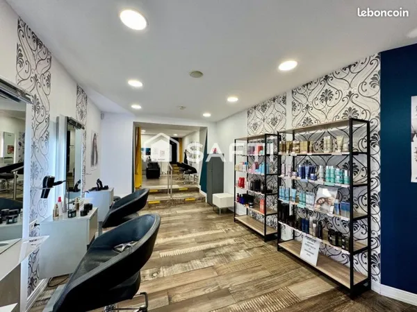 Murs commerciaux 69 m² BOURGOIN-JALLIEU