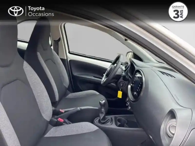 Toyota Aygo X 1.0 vvt-i 72ch dynamic my23 — photo 21