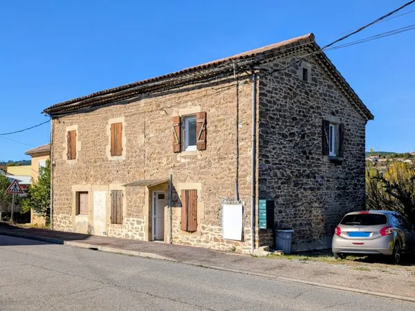 Dépt. 07 - A VENDRE Secteur AUBENAS - MAISON de 147 m2 -Parcelle de 320 m2
