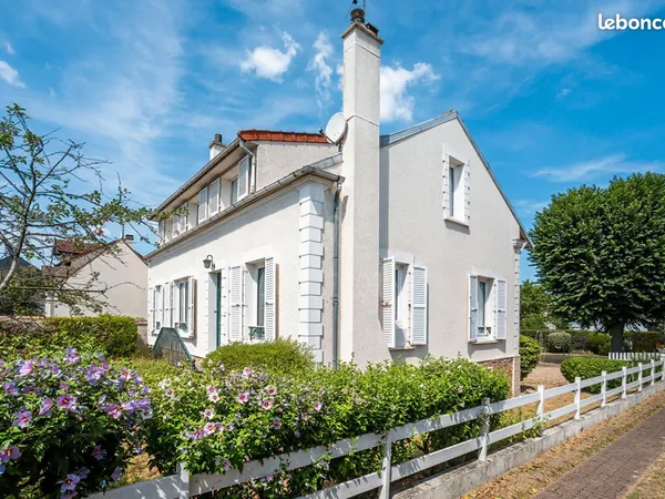 Maison 8 pièces 163 m²