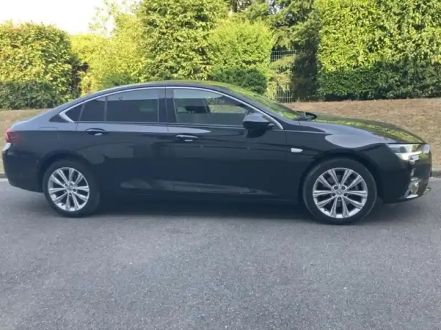 Opel Insignia grand sport 2.0 d 174ch elegance business bva8 — photo 4