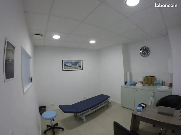 Location pour professionnel(le) de santé / bien-être dans cabinet paramédical à Bordeaux Chartrons