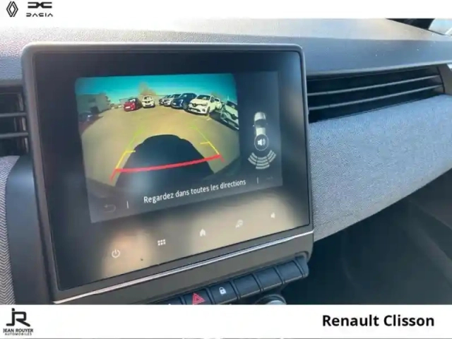 Renault Clio eco-g 100ch techno — photo 10