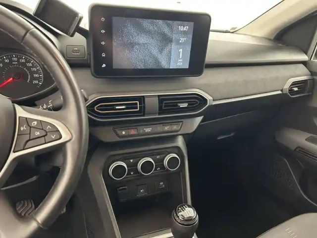 Dacia Sandero tce 110 — photo 21