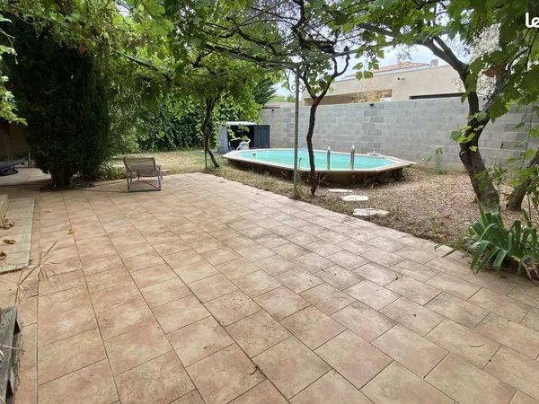 Propriété 5 pièces 150 m²