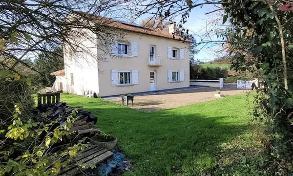 Maison 6 pièces 178 m²
