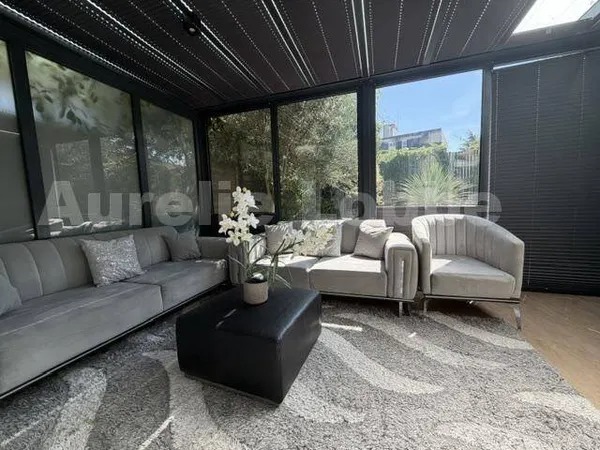 Maison 6 pièces 110 m²