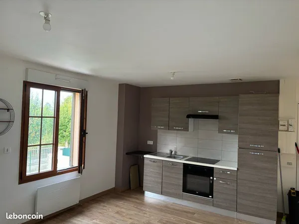 À LOUER - F2 de 34 m² - Vigny (95)