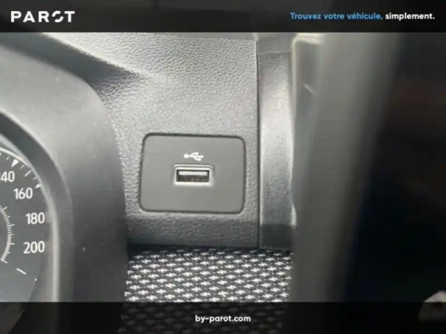 Dacia Sandero 1.0 tce 90ch journey — photo 45