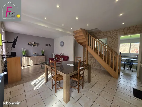 Maison 7 pièces 103 m²