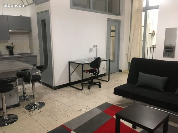 Studio meublé