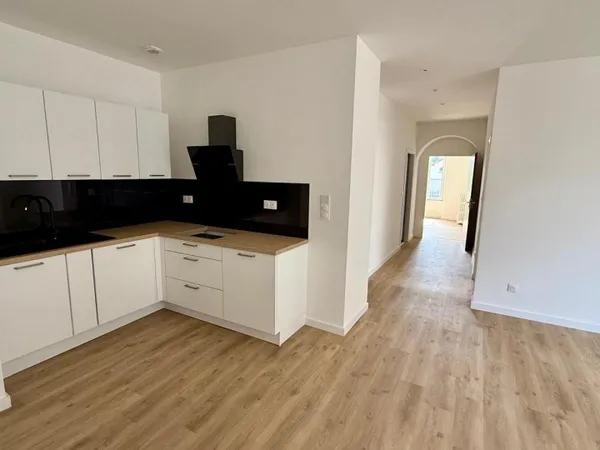 Appartement type F3 avec 2 places de parking