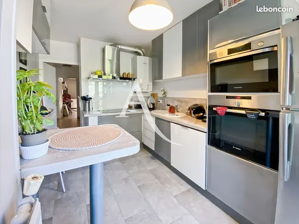 Appartement 4 pièces 80 m²