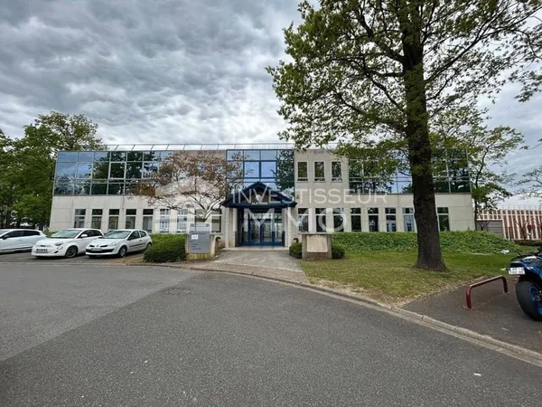 Bureaux 348 m²