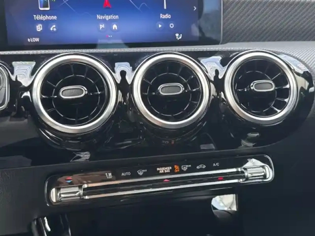 Mercedes Classe A 180 business line — photo 15