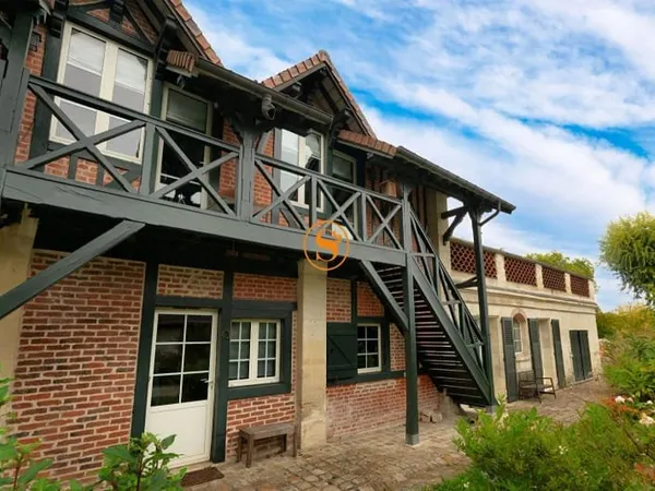 Maison 4 pièces 142 m²
