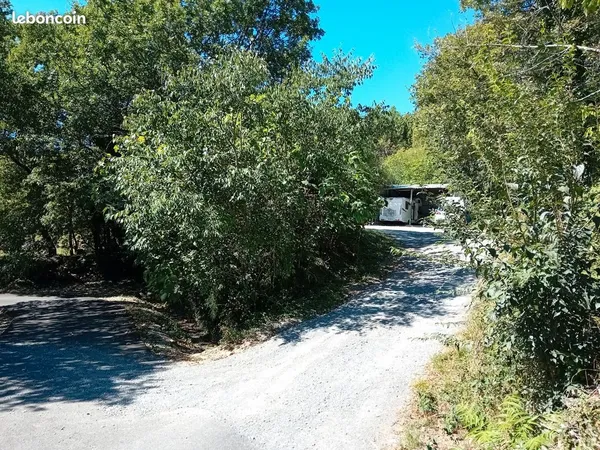 Terrain non constructible 930 m2