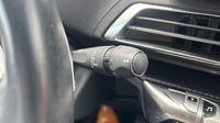 Peugeot 3008 HYBRID 225ch Allure Pack e-EAT8 — photo 24