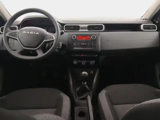 Dacia Duster 1.0 eco-g 100ch essentiel 4x2 — photo 28