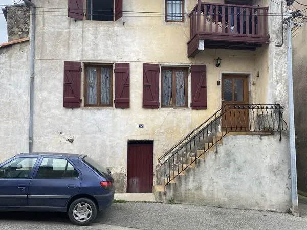 Loriol-sur-drôme - maison de village t3 - environ 70 m² - garage et jardin