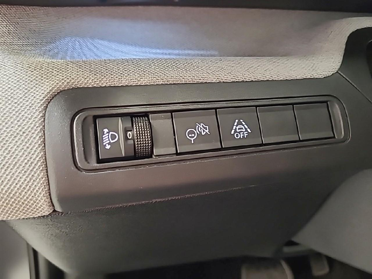 Citroën C3 Aircross hybride 145 ch aut plus — photo 26
