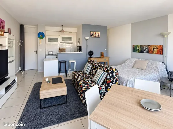 Studio 1 pièce 38 m²