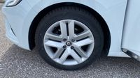 Renault Clio 1.5 Blue dCi 100ch Evolution — photo 11
