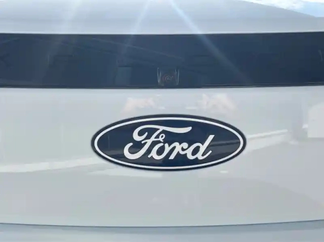 Ford Explorer 286ch extended range 79kwh pack premium rwd — photo 18