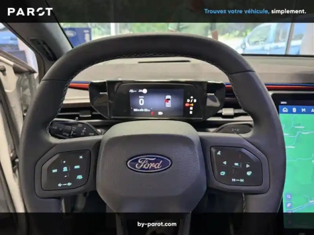 Ford Explorer 286ch extended range 79kwh pack collection rwd — photo 7