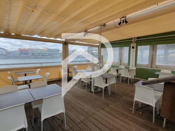 Murs commerciaux GRAU D'AGDE restaurant et appartement -Vue mer
