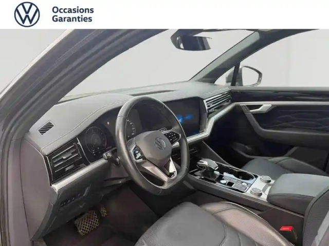 Volkswagen Touareg 3.0 tsi ehybrid 381ch elegance 4motion bva8 — photo 13