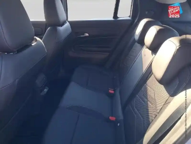 Jeep Avenger 1.2 turbo t3 100ch altitude — photo 26