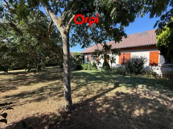 Maison 6 pièces 196 m²