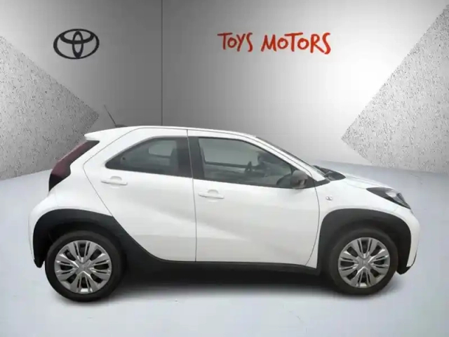 Toyota Aygo 1.0 vvt-i 72 dynamic — photo 6
