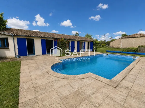 Deux maisons avec piscine entre Montendre et Jonzac