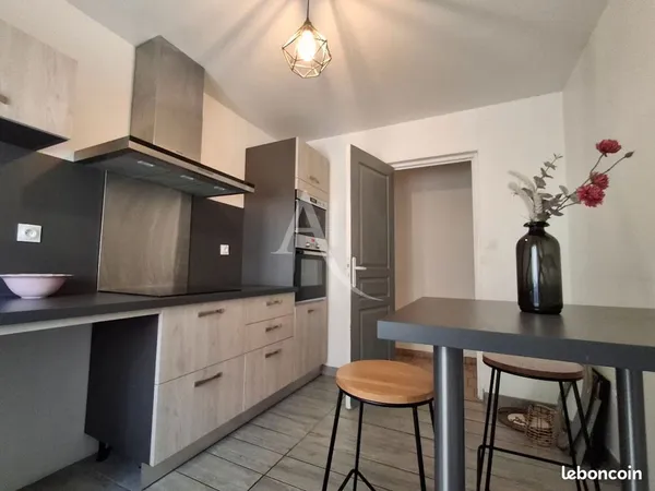 Appartement 4 pièces 82 m²