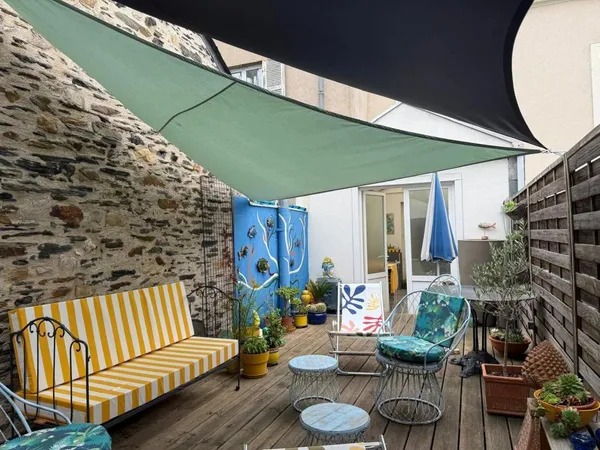 UN APPARTEMENT DE CARACTÈRE AU CŒUR DE LA VILLE
