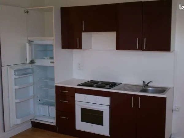 Loue maison 1 chambre secteur calme