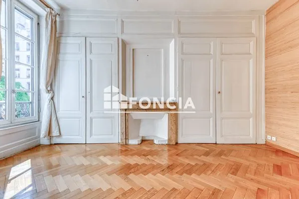 Appartement 3 pièces 107 m²
